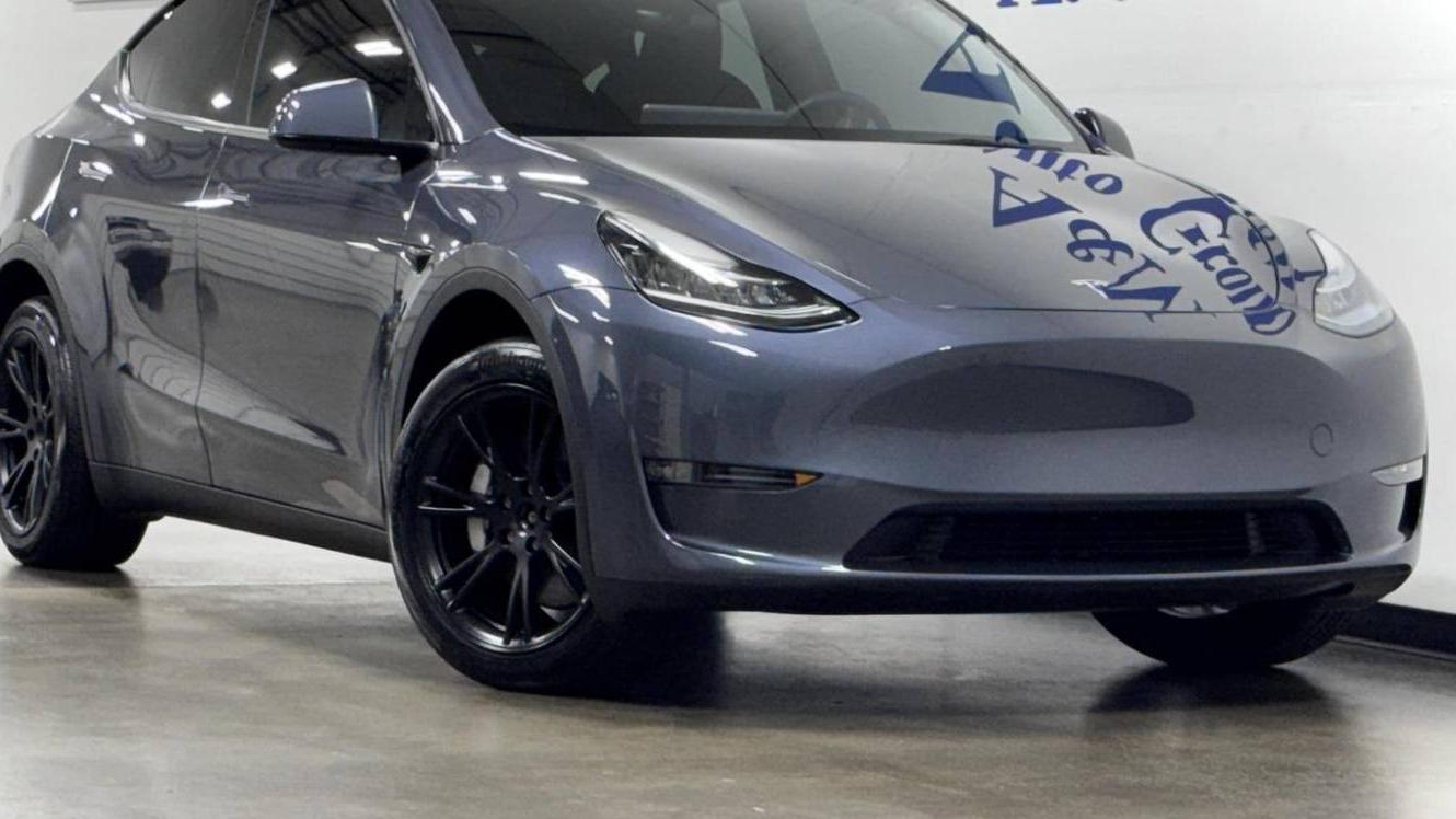 TESLA MODEL Y 2023 7SAYGDEEXPA037109 image